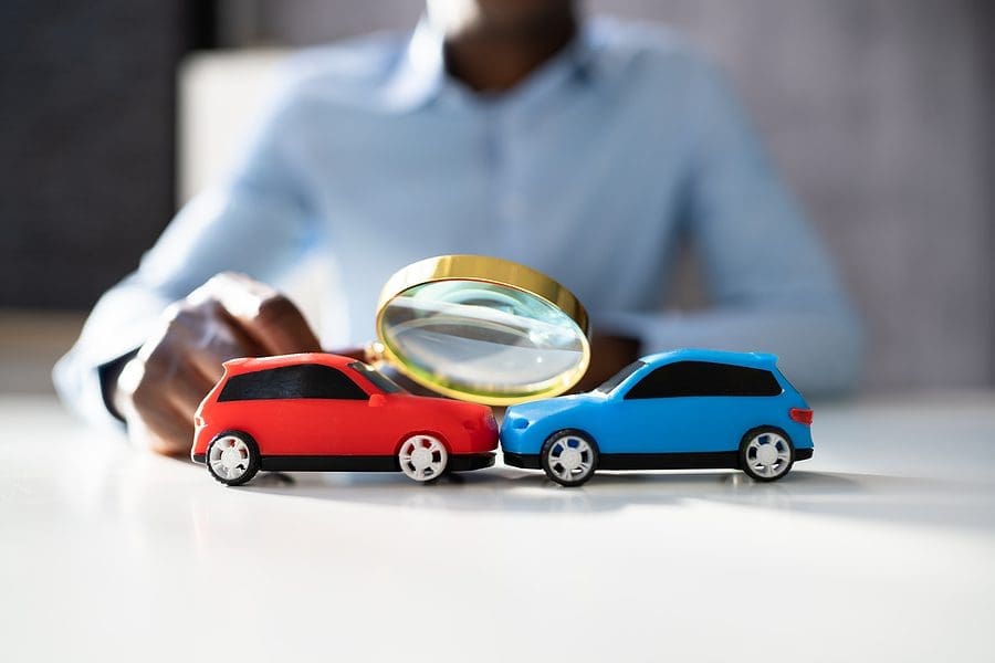 Car Insurance Agent Or Accident Adjuster Expert