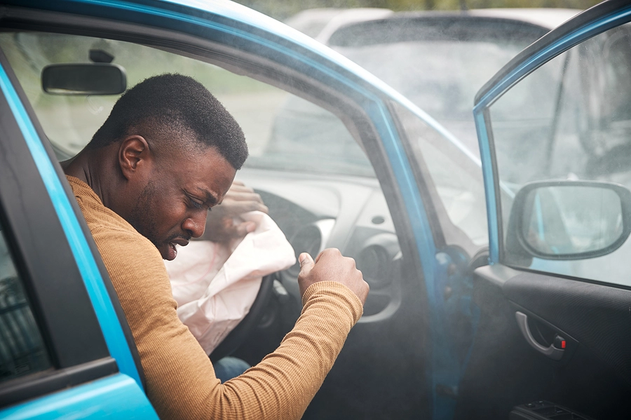 Florida driver injured after his air bags went off in a car accident who can use no-fault insurance to cover his medical bills